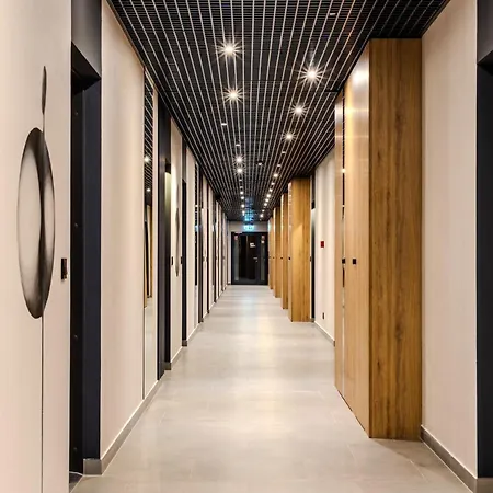 Aparthotel S8 -